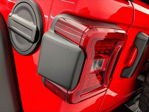 New 2026 Jeep Wrangler Rubicon image 16