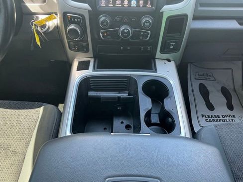 Used 2017 RAM 1500 Big Horn AWD/4WD image 29