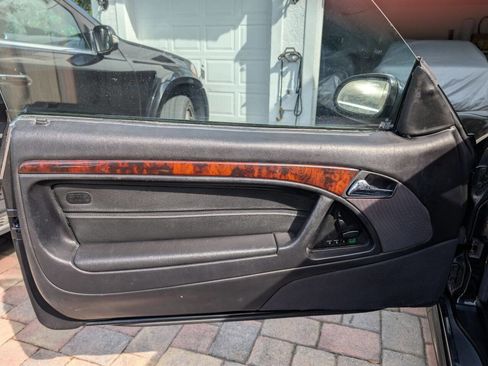 Used 2001 Mercedes-Benz SL 500 image 11