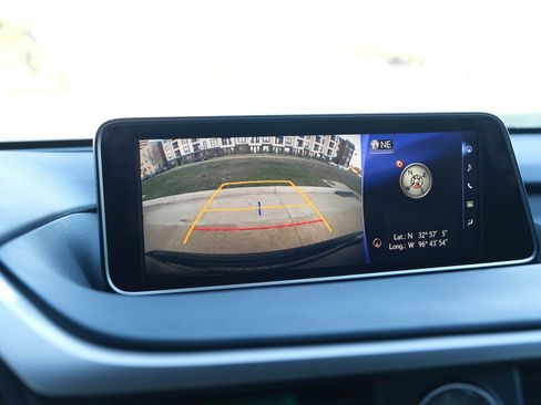 Used 2017 Lexus RX 350 w/ Premium Package image 36