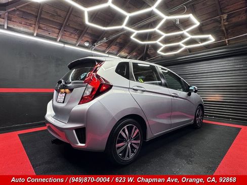 Used 2015 Honda Fit EX image 3