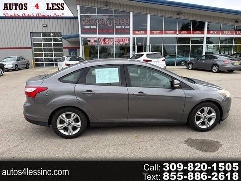 Used 2014 Ford Focus SE FWD image 1