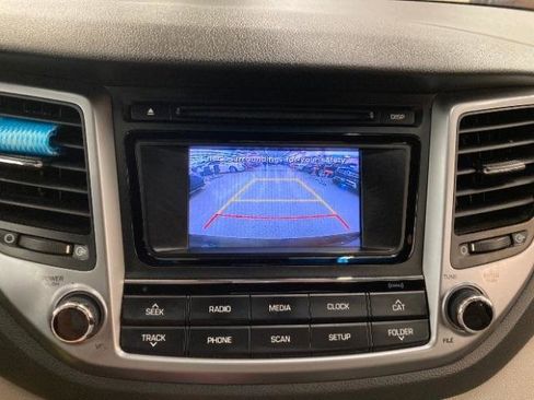 Used 2017 Hyundai Tucson SE image 21