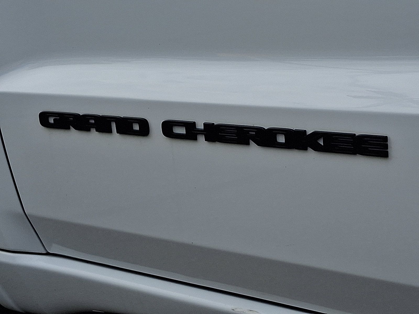 Certified 2021 Jeep Grand Cherokee Laredo X AWD/4WD image 30