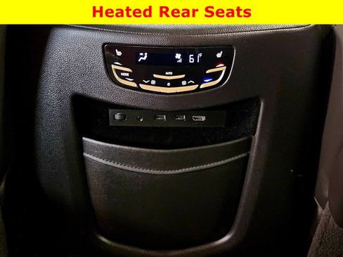 Used 2020 Cadillac Escalade ESV Premium Luxury image 34