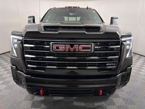 New 2026 GMC Sierra 2500 AT4 w/ AT4 Premium Plus Package AWD/4WD image 2