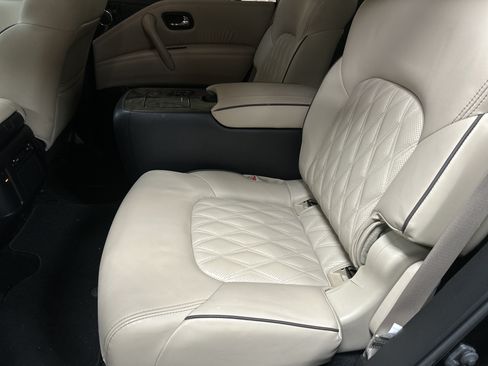 Used 2024 Nissan Armada Platinum w/ Captain's Chairs Package AWD/4WD image 30