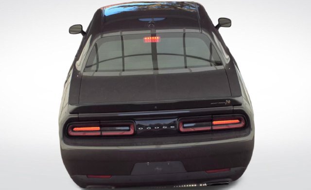 Used 2022 Dodge Challenger R/T Scat Pack RWD image 9