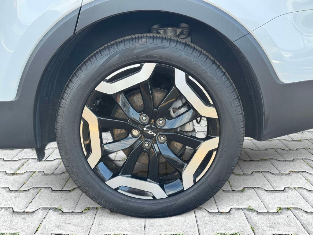 Used 2025 Kia Telluride EX AWD/4WD image 8