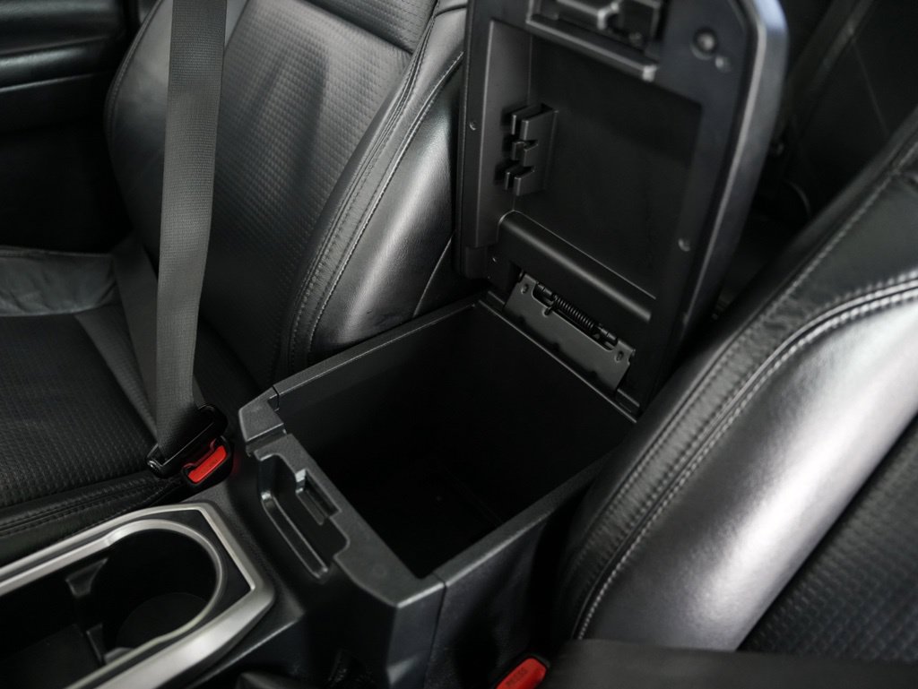 Used 2020 Toyota Tacoma Limited AWD/4WD image 35