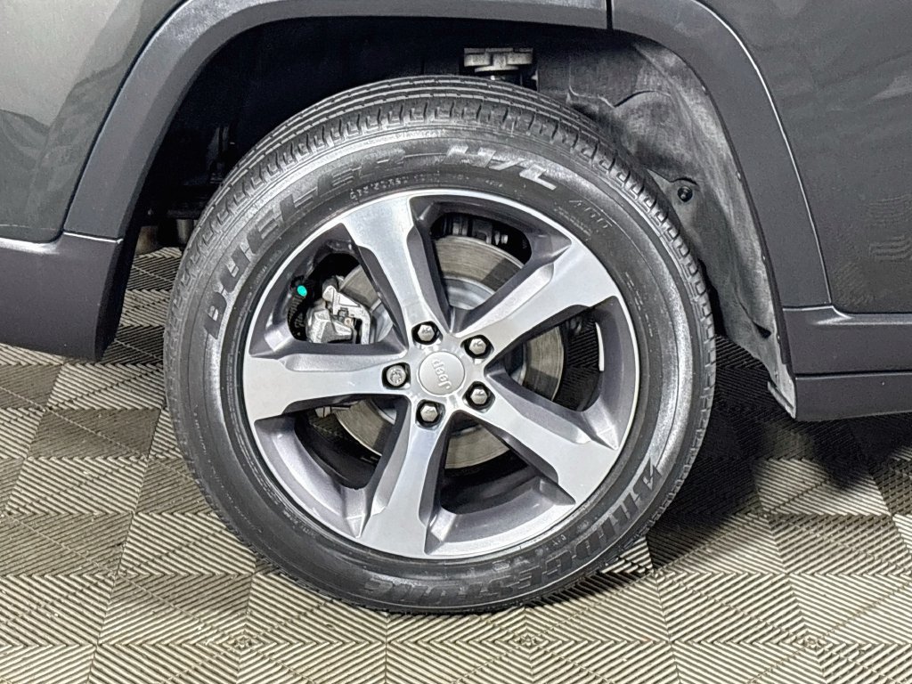 Used 2023 Jeep Grand Cherokee 4WD 4xe image 25