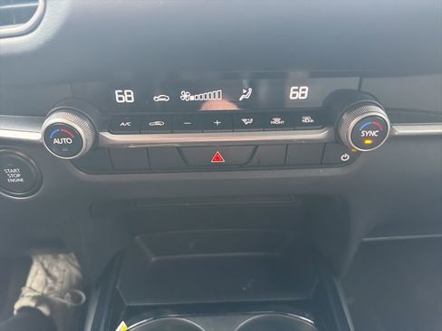 Used 2024 MAZDA CX-30 AWD 2.5 S w/ Select Sport Pkg image 11