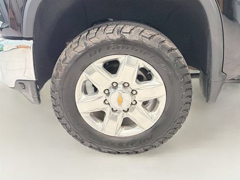 Used 2023 Chevrolet Silverado 2500 LTZ w/ LTZ Convenience Package AWD/4WD image 26