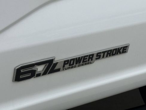 Used 2024 Ford F350 XLT w/ FX4 Off-Road Package AWD/4WD image 11