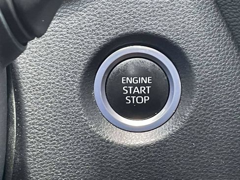 Used 2024 Toyota Corolla LE w/ LE Convenience Package FWD image 31