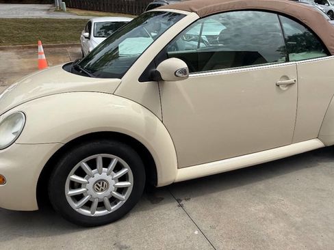 Used 2004 Volkswagen Beetle GLS FWD image 70