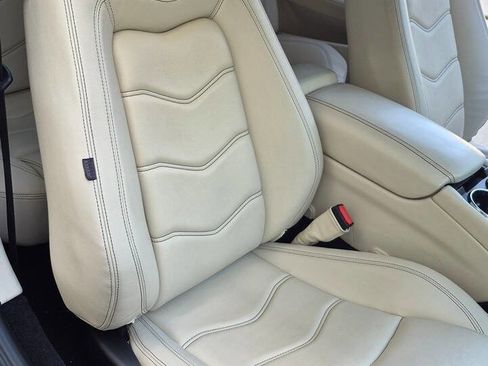 Used 2012 Maserati GranTurismo S RWD image 65
