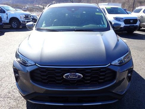 Certified 2025 Ford Escape ST-Line Select image 11