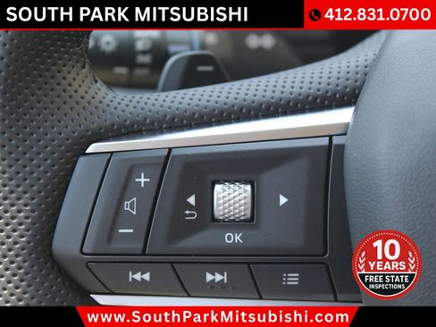 New 2025 Mitsubishi Outlander SE image 29