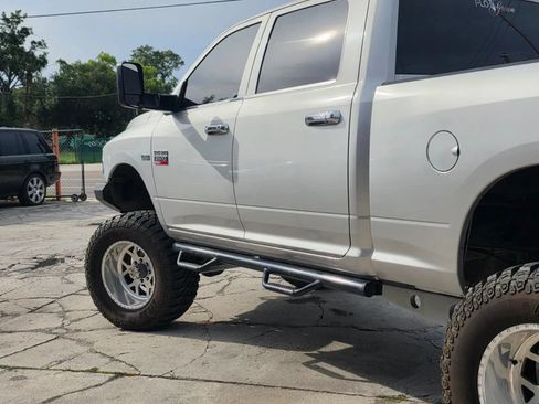 Used 2012 RAM 2500 ST w/ Chrome Appearance Group AWD/4WD image 11