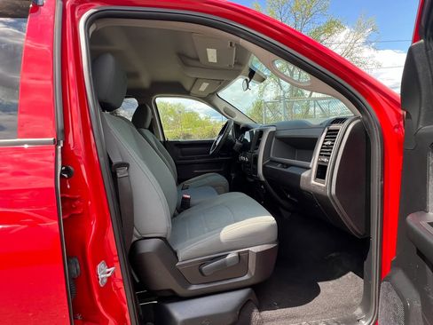 Used 2016 RAM 1500 Express image 29