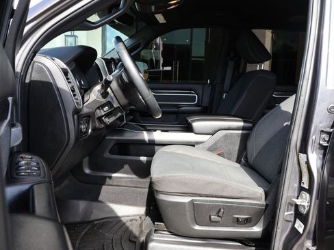 Used 2022 RAM 2500 Big Horn w/ Level A Equipment Group image 9