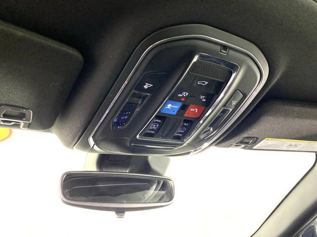 Used 2024 Jeep Grand Cherokee Altitude AWD/4WD image 27