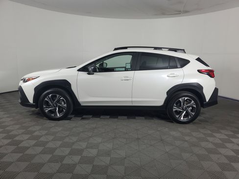 Used 2026 Subaru Crosstrek 2.0i Premium image 7
