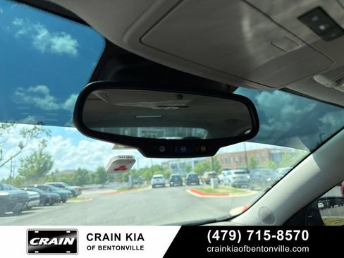 Used 2013 Chevrolet Malibu LT FWD image 26