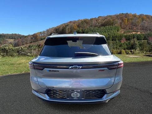 Used 2024 Chevrolet Equinox EV RS image 6