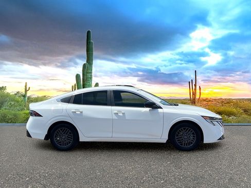 Used 2026 Nissan Sentra SV w/ Floor Mat Package FWD image 6