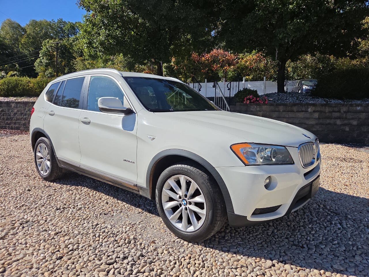 Used 2013 BMW X3 xDrive28i AWD/4WD image 1