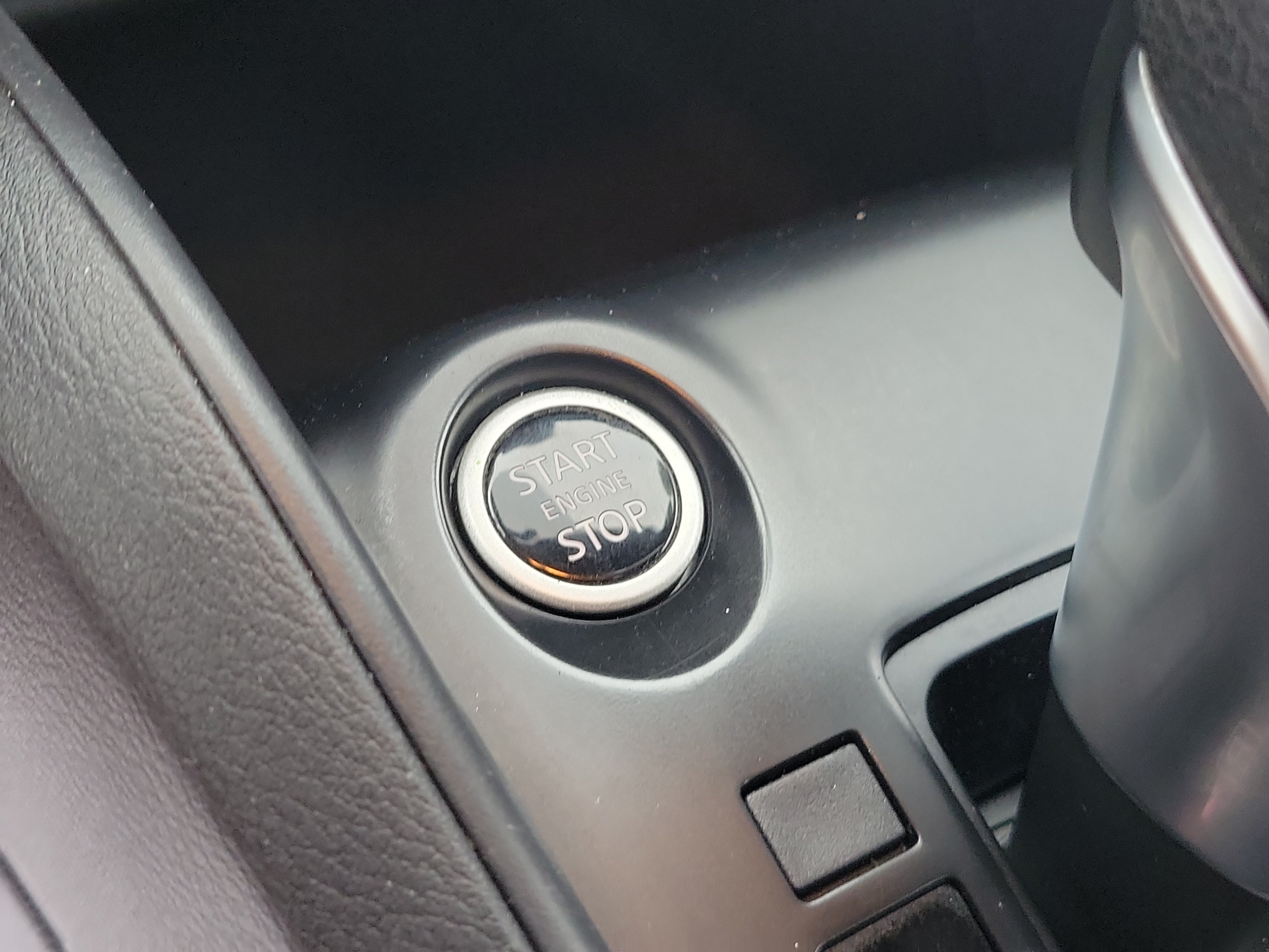 Used 2023 Nissan Kicks S FWD image 30