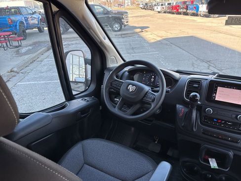 New 2026 RAM ProMaster 1500 w/ Quick Order Package 22G SLT image 46