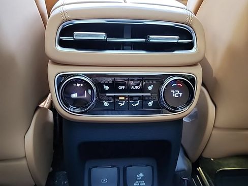 Used 2024 Genesis GV80 3.5T Prestige Signature AWD/4WD image 29