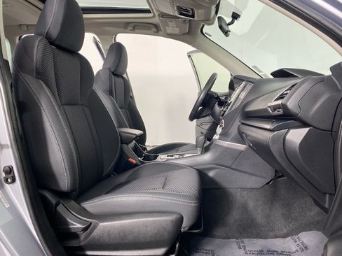 Used 2020 Subaru Forester Premium AWD/4WD image 15