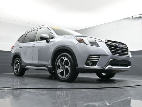 Used 2022 Subaru Forester Touring image 35