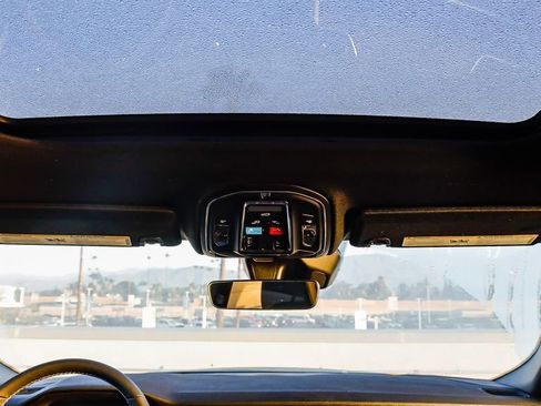 New 2025 Jeep Grand Cherokee Laredo X w/ Luxury Tech Group I image 17