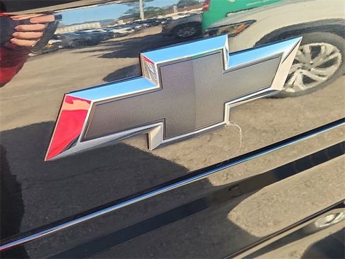 Used 2022 Chevrolet Silverado 1500 LT Trail Boss w/ LT Trail Boss Premium Package image 31