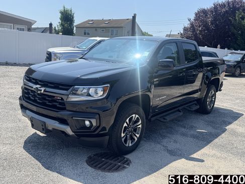 Used 2022 Chevrolet Colorado Z71 AWD/4WD image 9