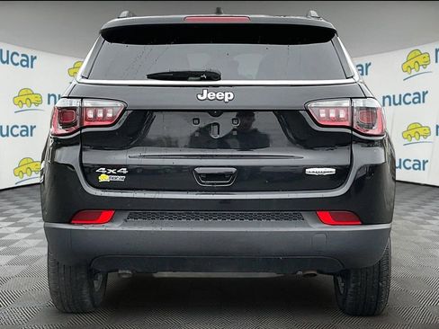 Used 2024 Jeep Compass Latitude w/ Altitude Special Edition image 5