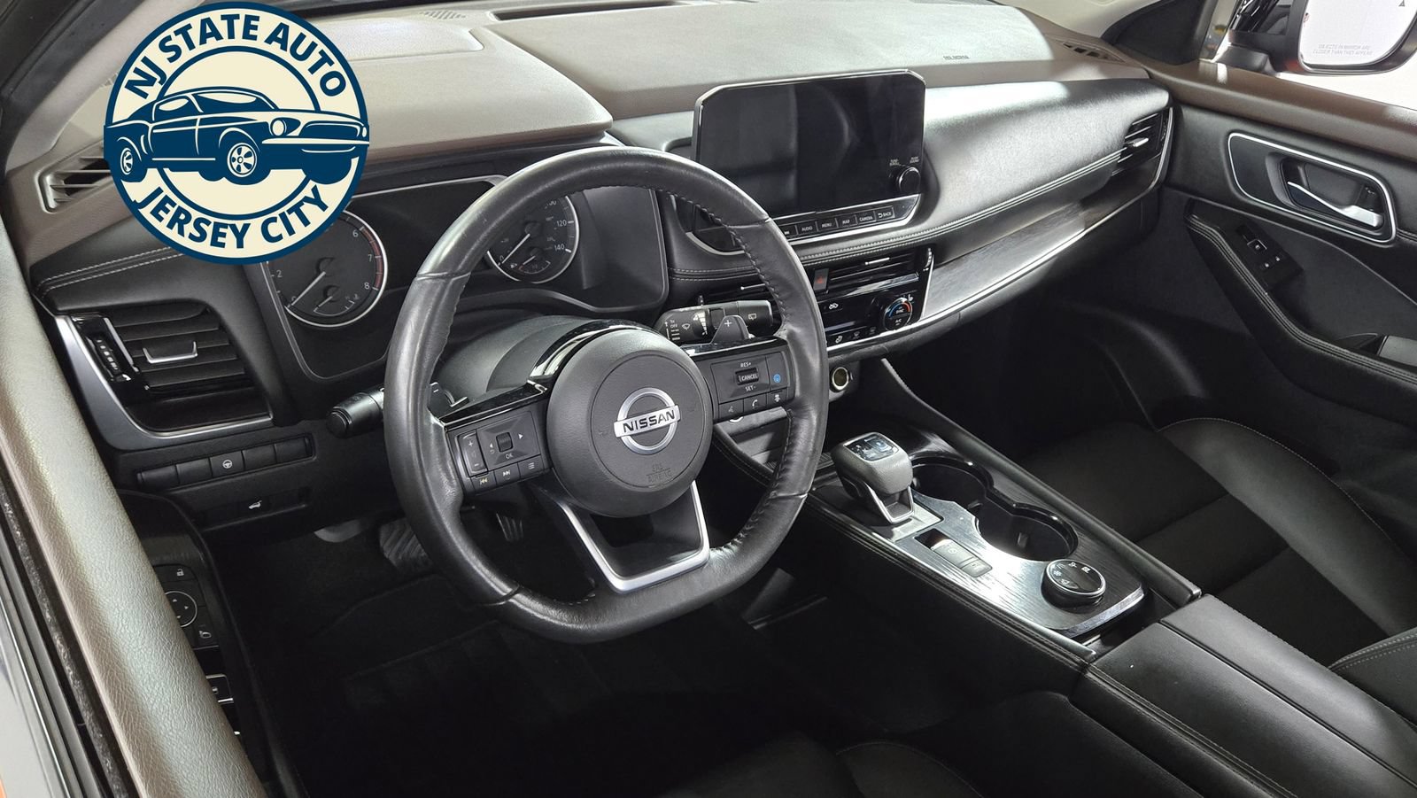 Used 2021 Nissan Rogue SL w/ Premium Package AWD/4WD image 11