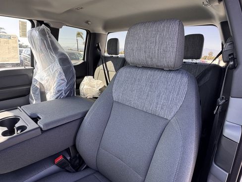 New 2025 Ford F350 XLT w/ FX4 Off-Road Package image 19