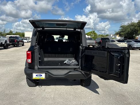Used 2023 Ford Bronco Black Diamond AWD/4WD image 28