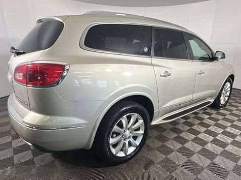 Used 2013 Buick Enclave Premium FWD image 3