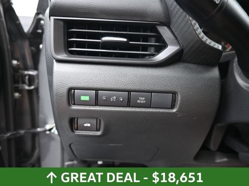 Used 2025 Nissan Sentra S FWD image 27