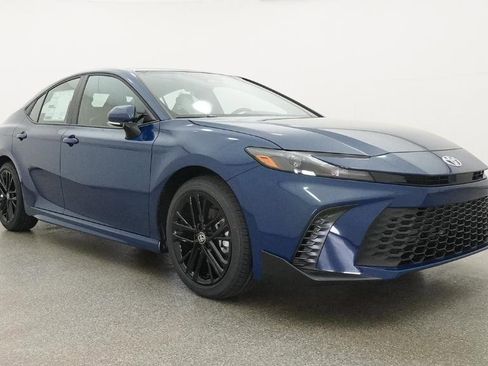 New 2026 Toyota Camry SE w/ Convenience Package FWD image 6