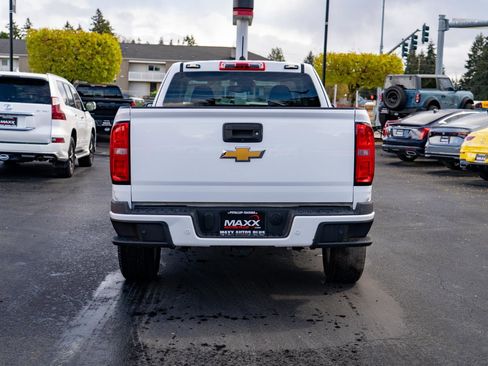 Used 2020 Chevrolet Colorado LT w/ Safety Package AWD/4WD image 12