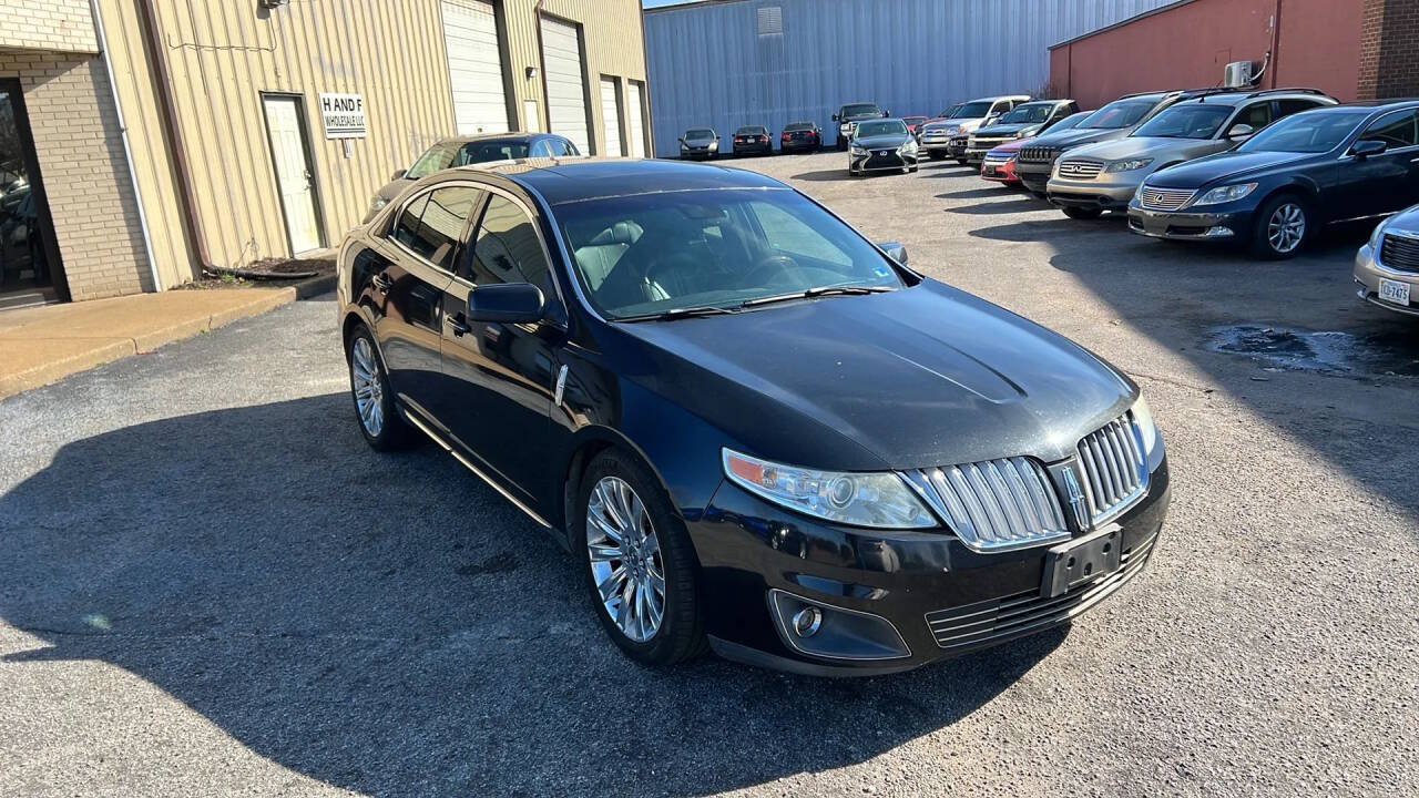 Used 2010 Lincoln MKS AWD image 3