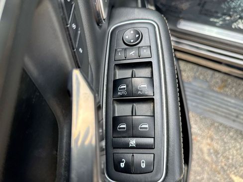 Used 2019 RAM 1500 Limited AWD/4WD image 5